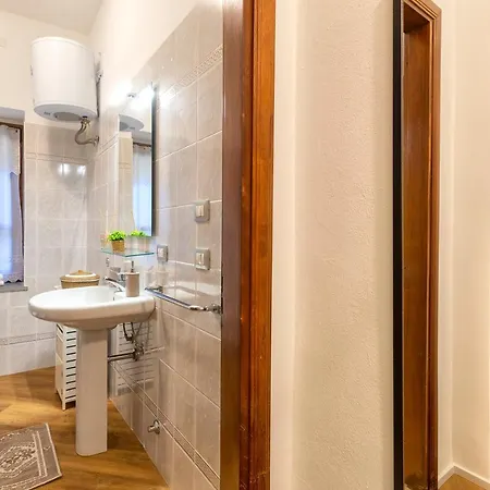 La Colonial Appartement *